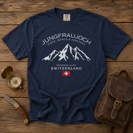 Jungfraujoch T-Shirt in Navy - roamstride graphic tee