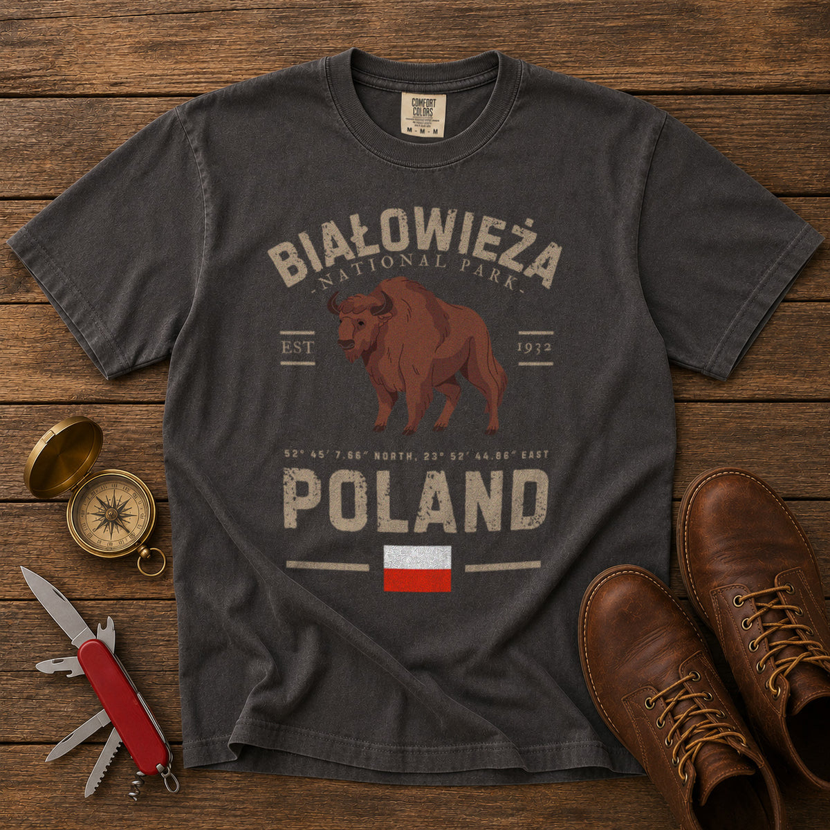Białowieża National Park T-Shirt in Pepper - roamstride graphic tee