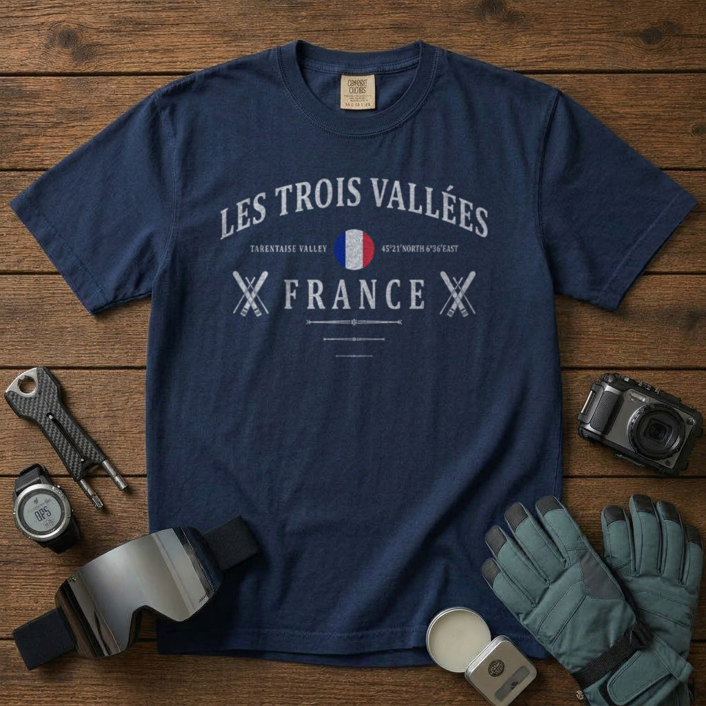 Les Trois Valees T-Shirt in Navy - roamstride graphic tee