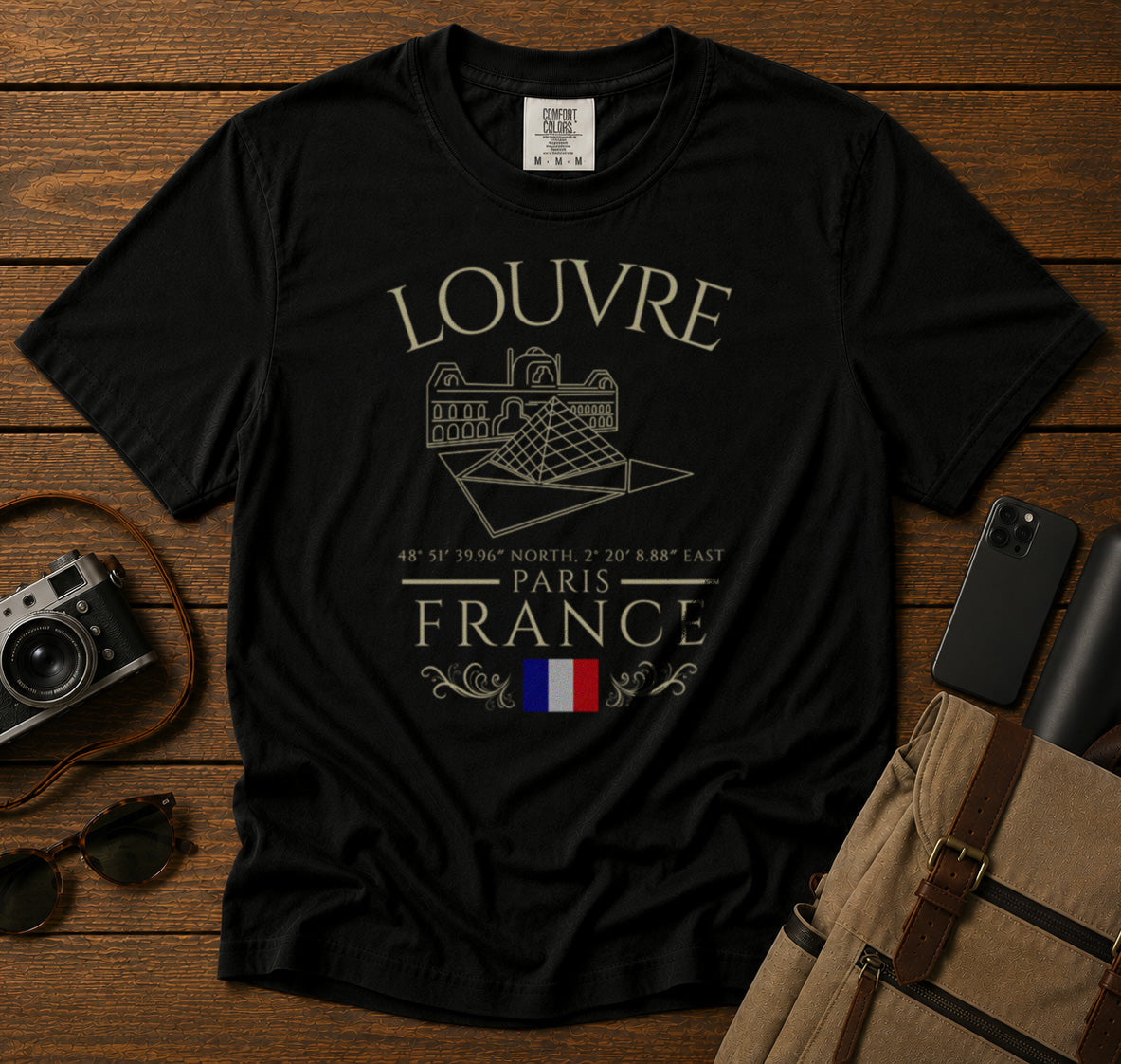 Louvre T-Shirt in Black - roamstride graphic tee