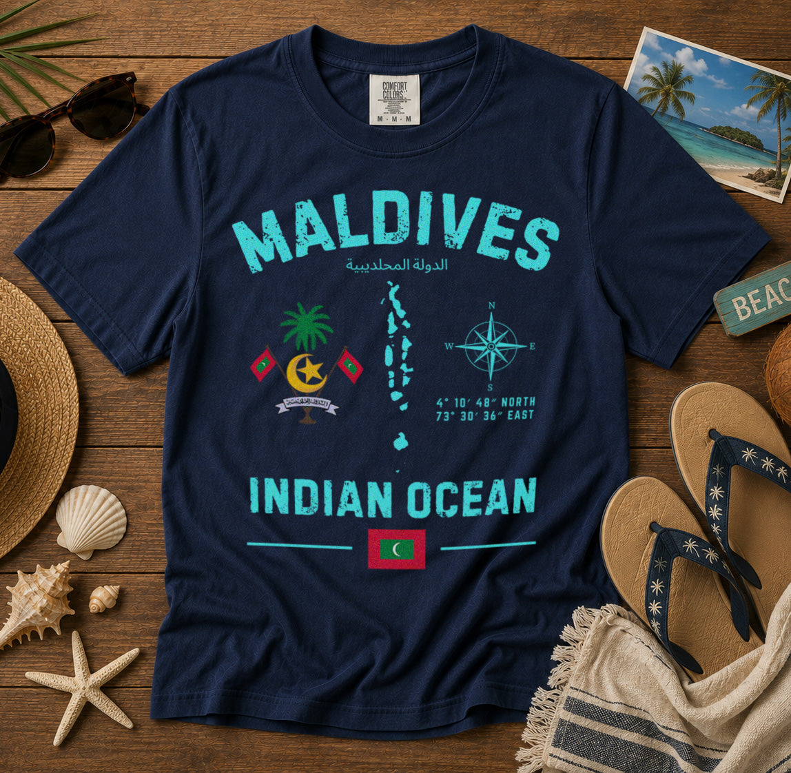 Maldives T-Shirt in Navy - roamstride graphic tee