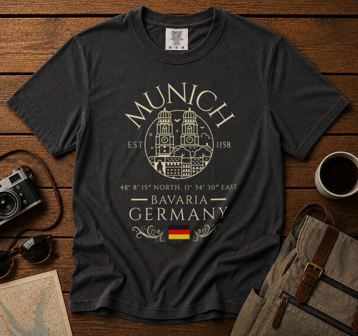 Munich T-Shirt in Pepper - roamstride graphic tee