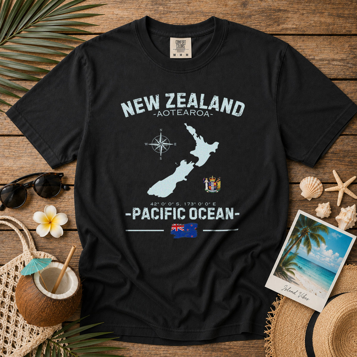 New Zealand T-Shirt in Black - roamstride graphic tee
