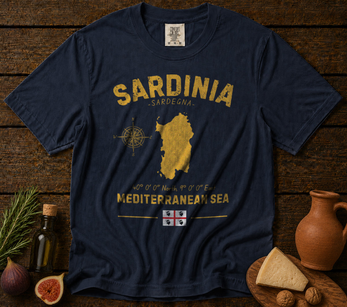 Sardinia T-Shirt in Navy - roamstride graphic tee