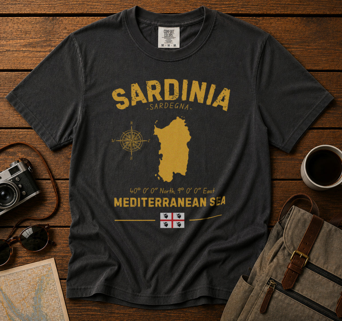 Sardinia T-Shirt in Pepper - roamstride graphic tee
