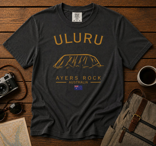 Uluru T-Shirt in Pepper - roamstride graphic tee