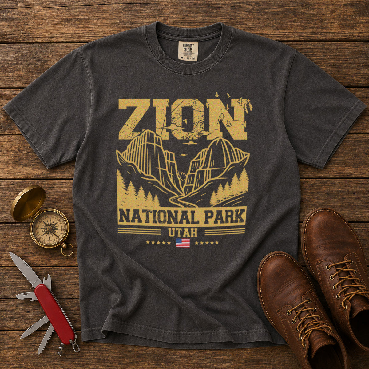 Zion National Park Utah T-Shirt in Pepper - roamstride graphic tee